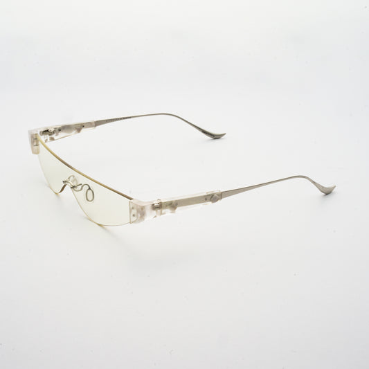 killer goggles style sunglasses with transparent one-piece lens and marble hinges 45 angled